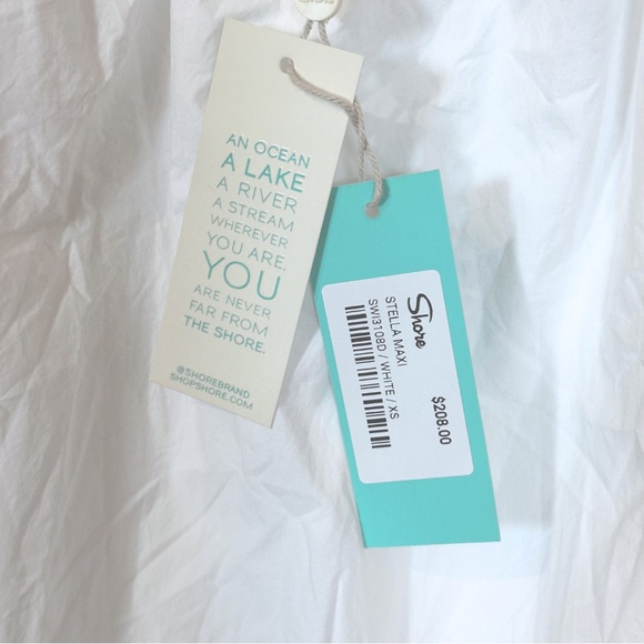 White Sleeveless Maxi Sundress with V-Neck and back cutout - Picture 6 of 7